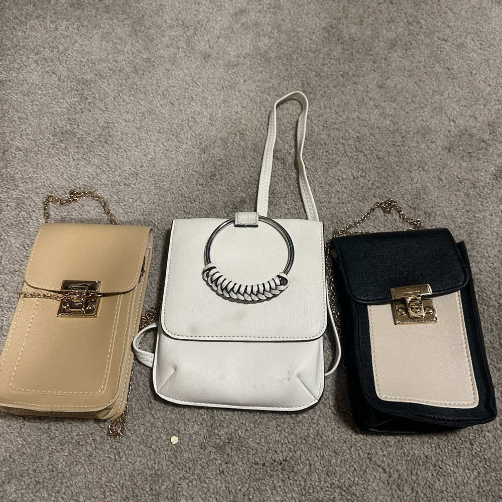 3 purses